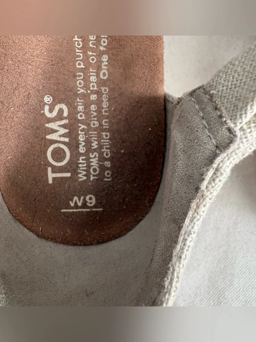 TOMS Women’s Beige Canvas Wedge Sandals Ankle Strap Buckle US 9
